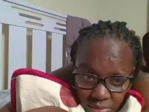 Sweetariah  live sex cam