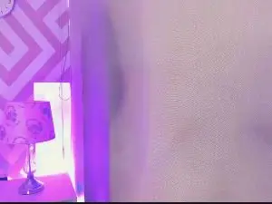 Tayrasiny  live sex cam