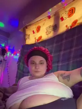 Hippybarbie  live sex cam
