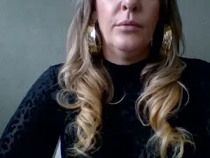 Kimberly3x6  live sex cam