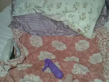 Thickyrey  live sex cam