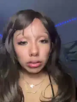 BlossomMG  live sex cam