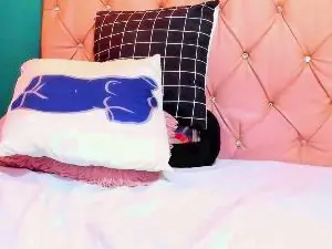Lucia_Sex_  live sex cam