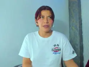 Dorothy_Clut  live sex cam