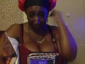 Prettydeafbae  live sex cam