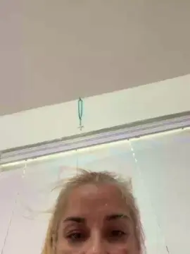 Hotcubanbaby  live sex cam