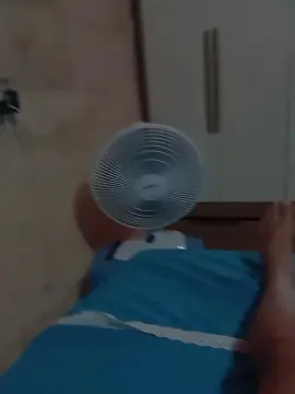 Leonakamura  live sex cam