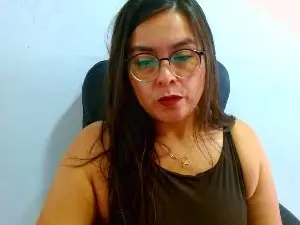Ixchel91  live sex cam