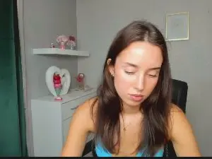 AdeleVibe  live sex cam