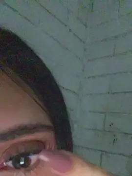 Chicatrans18y  live sex cam