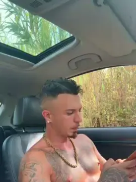 Harleysexyy  live sex cam
