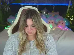 AlissyaGrayy  live sex cam