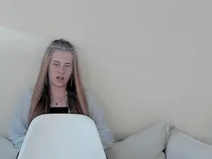 RickiEphriam  live sex cam