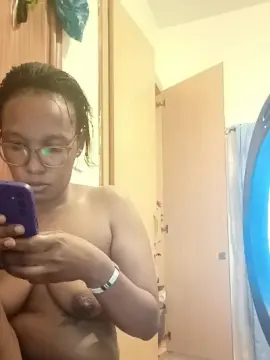 Crazysquiter  live sex cam