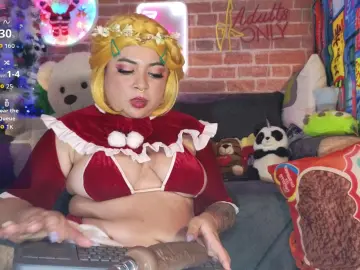 Lucycosplay777  live sex cam
