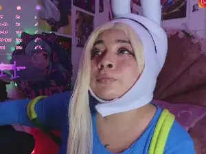 Lucycosplay777  live sex cam