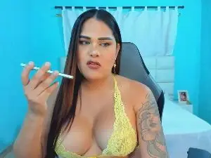 Shadia_orozco  live sex cam