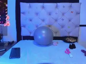 Violeta_hot22  live sex cam