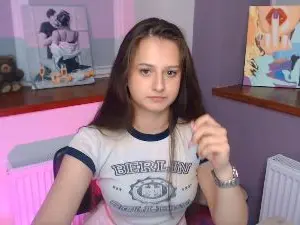 Caramel_bunny  live sex cam
