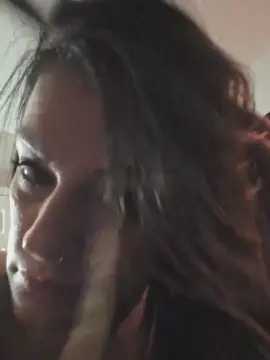 Topaz90  live sex cam