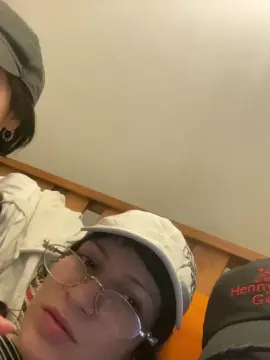 Kittykawai  live sex cam