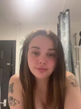 HeidiiiiJ  live sex cam