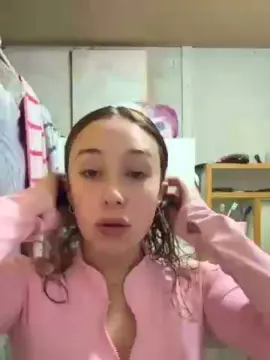 Izacat  live sex cam