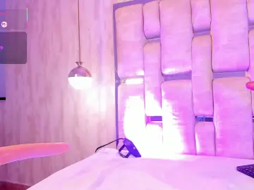 KiaraByte  live sex cam