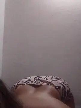 Lucila2  live sex cam