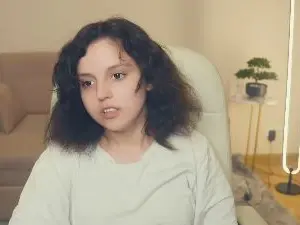 AudriaPeixoto  live sex cam