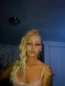 Barbieadrianna  live sex cam