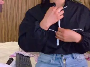 IsabellaCooper9  live sex cam