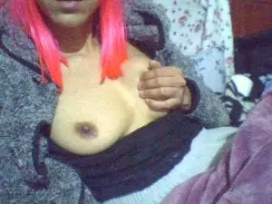 Bebeenmascarada  live sex cam