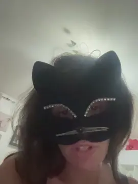 Lady325  live sex cam