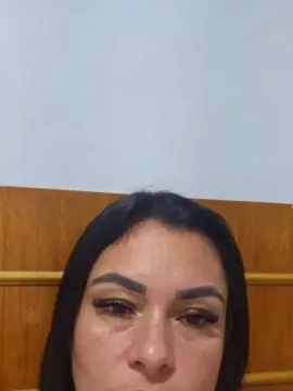 Baronesa520  live sex cam