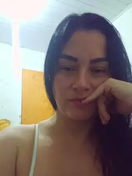 Baronesa520  live sex cam