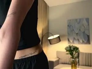 MariluGucwa  live sex cam