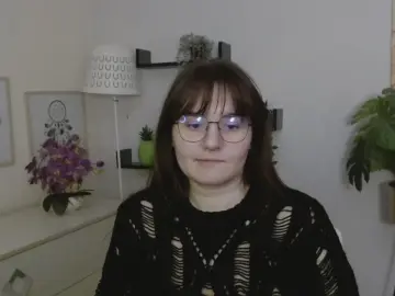 Julie_sensual  live sex cam