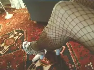 LadyFeet50  live sex cam