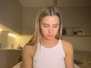 RubyeStrande  live sex cam