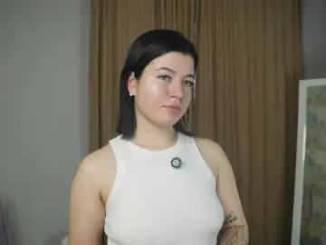 IgnaciaMalicoat  live sex cam
