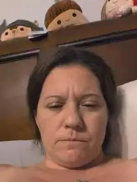 WhisperingEcho  live sex cam