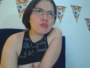 Melanieparker20  live sex cam