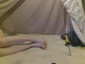 Misshattie04  live sex cam