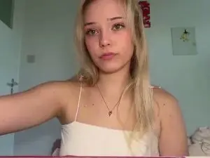 StephnieLulas  live sex cam