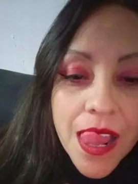 Magy2203  live sex cam