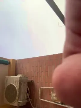 Niolar  live sex cam