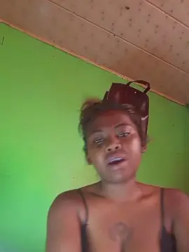 Ericahot2  live sex cam