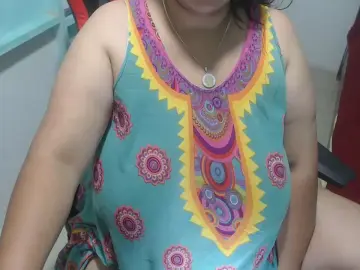 Gatubelasex69  live sex cam