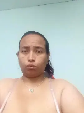 Gatubelasex69  live sex cam